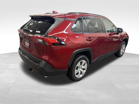 Certified 2021 Toyota RAV4 LE image 8