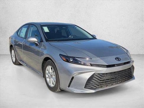 New 2026 Toyota Camry LE image 7