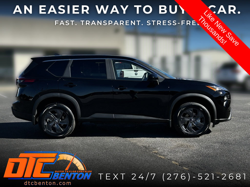 Used 2026 Nissan Rogue SV FWD image 4