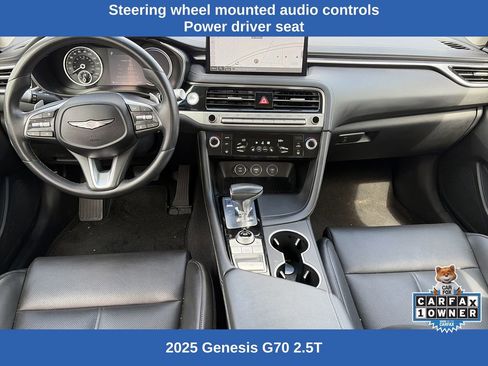 Used 2025 Genesis G70 2.5T image 10