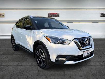 Used 2019 Nissan Kicks SR