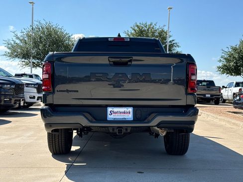 New 2026 RAM 1500 2WD Crew Cab image 8