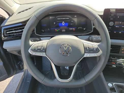 New 2026 Volkswagen Jetta SE image 21