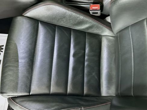 Used 2018 Volkswagen GTI SE w/ SE Leather Package image 19