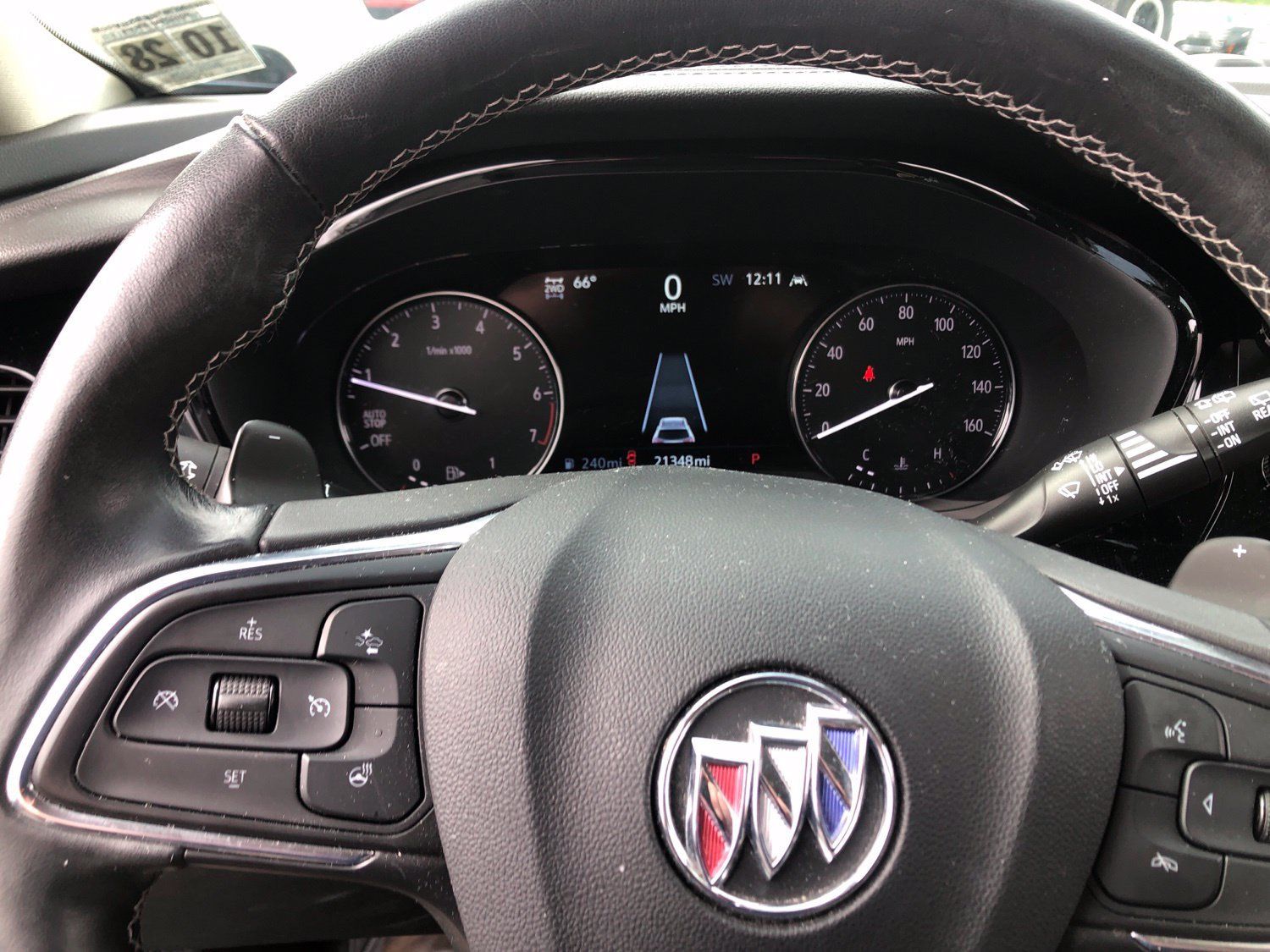 Used 2023 Buick Envision Essence AWD/4WD image 2
