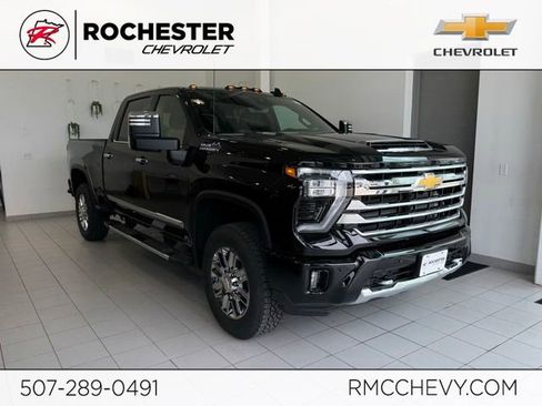 New 2026 Chevrolet Silverado 3500 High Country w/ Technology Package AWD/4WD image 1