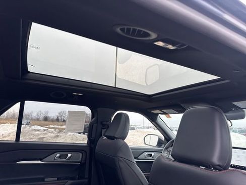 New 2026 Ford Explorer ST-Line image 18