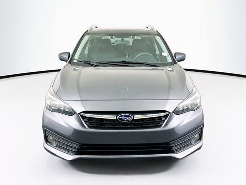Used 2022 Subaru Impreza Premium image 2