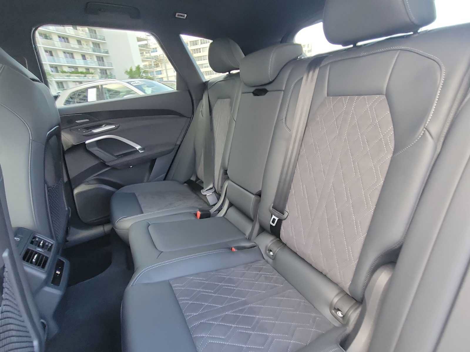 New 2026 Audi SQ5 Premium Plus AWD/4WD image 19