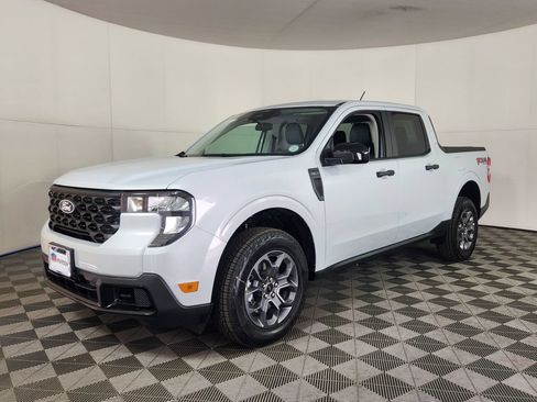 New 2026 Ford Maverick XLT w/ XLT Luxury Package AWD/4WD image 3