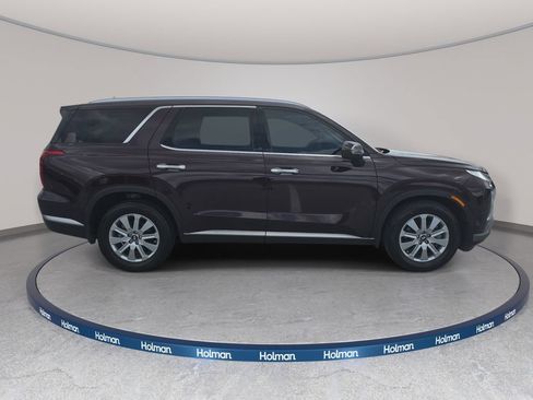 Used 2024 Hyundai Palisade SEL FWD image 5