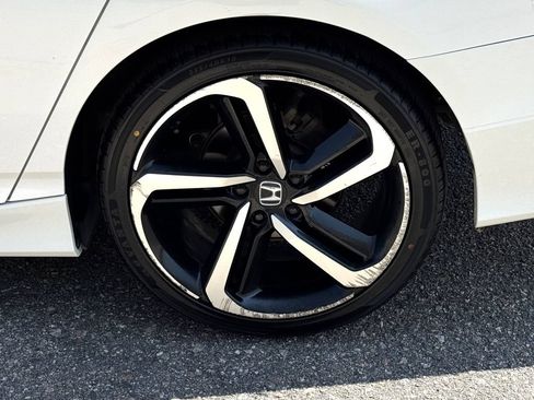 Used 2021 Honda Accord Sport Special Edition image 12