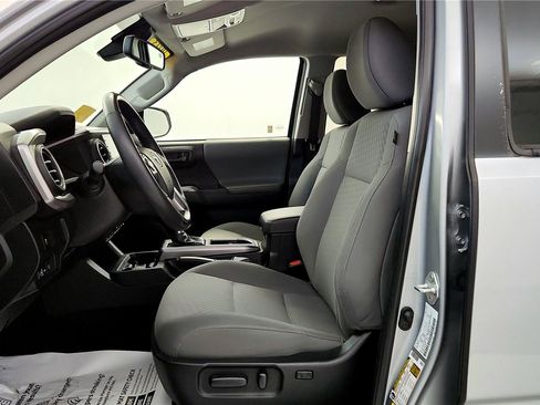 Certified 2023 Toyota Tacoma SR5 image 24