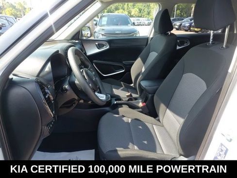 Certified 2025 Kia Soul S FWD image 22