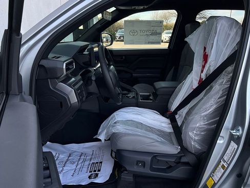 New 2026 Toyota Tacoma SR5 image 9