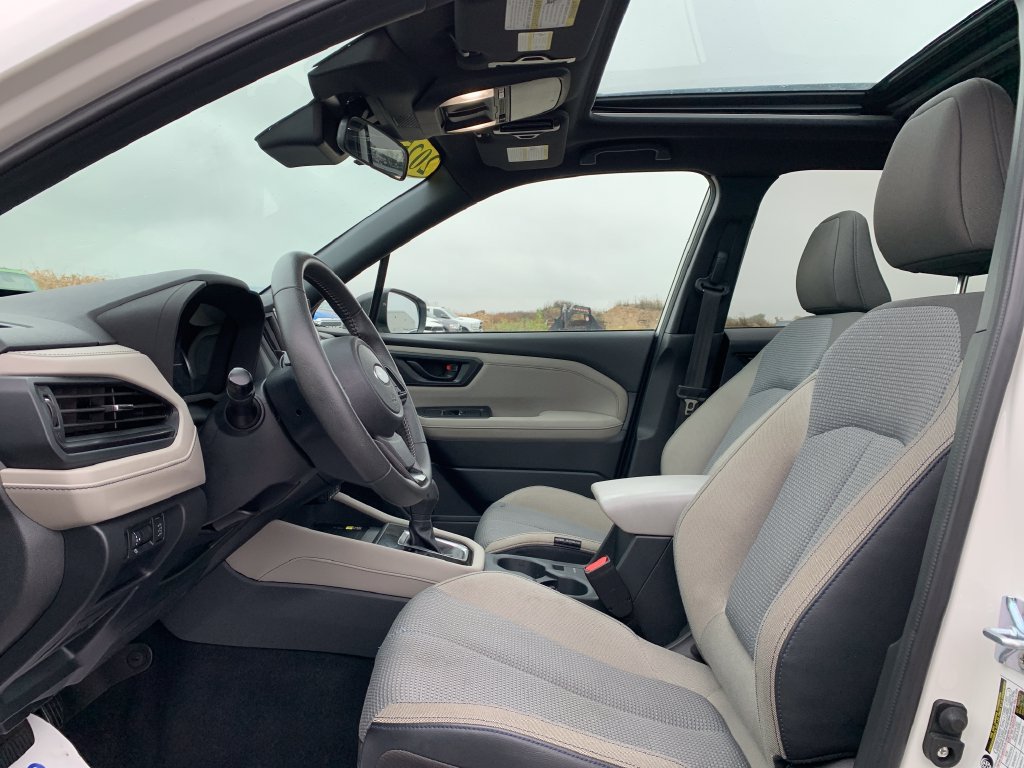 Used 2025 Subaru Forester Premium AWD/4WD image 15