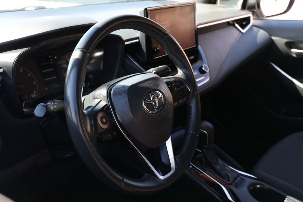 Used 2024 Toyota Corolla SE w/ SE Premium Package FWD image 15
