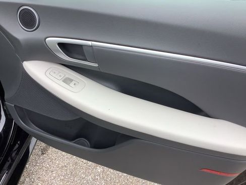 Used 2025 Hyundai Sonata SEL image 20