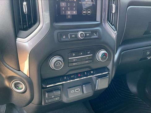 Used 2024 Chevrolet Silverado 2500 Custom w/ Custom Convenience Package AWD/4WD image 33