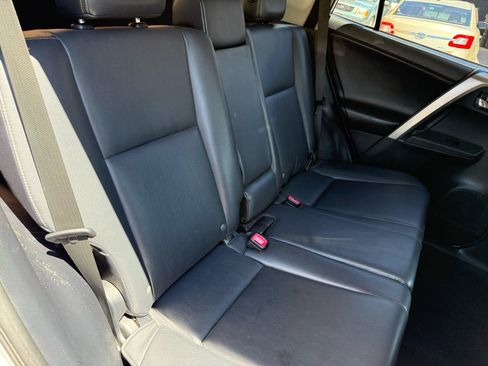 Used 2013 Toyota RAV4 Limited AWD/4WD image 8