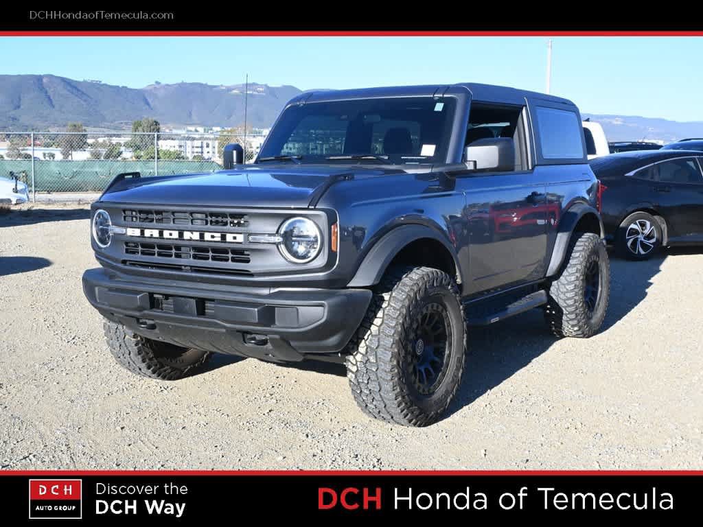 Used 2025 Ford Bronco 2-Door AWD/4WD image 1