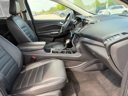 Used 2018 Ford Escape SEL FWD image 11