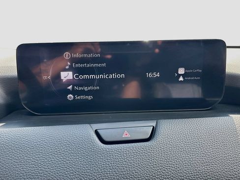Certified 2024 MAZDA CX-90 Plug-In Hybrid w/ Premium Pkg AWD/4WD image 15
