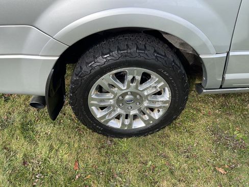 Used 2010 Ford Expedition EL Limited image 35