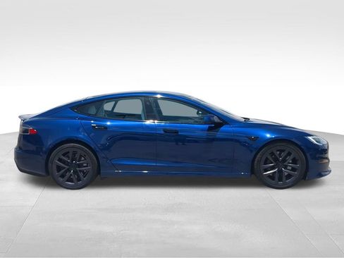 Used 2022 Tesla Model S Plaid AWD/4WD image 2