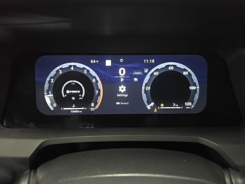Used 2024 Toyota Tacoma TRD Sport AWD/4WD image 21