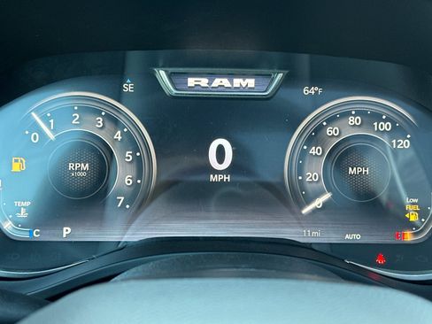 New 2026 RAM 1500 Big Horn AWD/4WD image 23