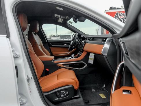 New 2026 Jaguar F-PACE R-Dynamic S image 20