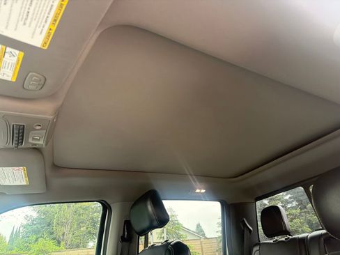 Used 2017 Ford F350 Lariat w/ Lariat Ultimate Package AWD/4WD image 13