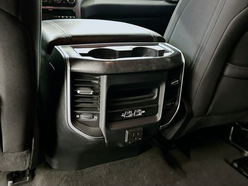 Used 2019 RAM 1500 Big Horn AWD/4WD image 27