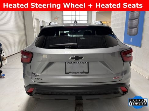 Used 2024 Chevrolet Trax RS w/ Driver Confidence Package image 6