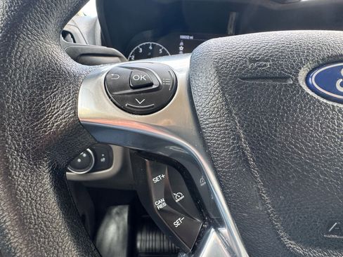 Used 2020 Ford Transit Connect XL FWD image 18