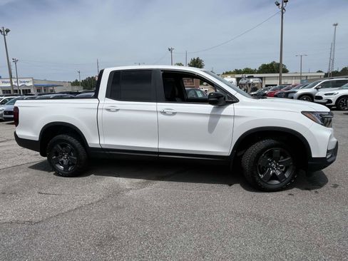 New 2026 Honda Ridgeline TrailSport image 2