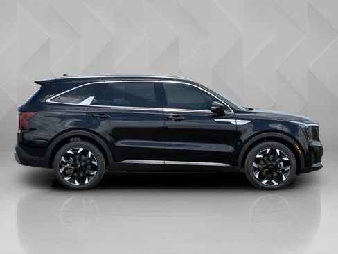 New 2026 Kia Sorento EX FWD image 4