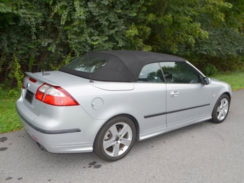 Used 2007 Saab 9-3 Aero w/ Touring Pkg image 34