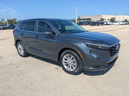 Used 2024 Honda CR-V EX image 2