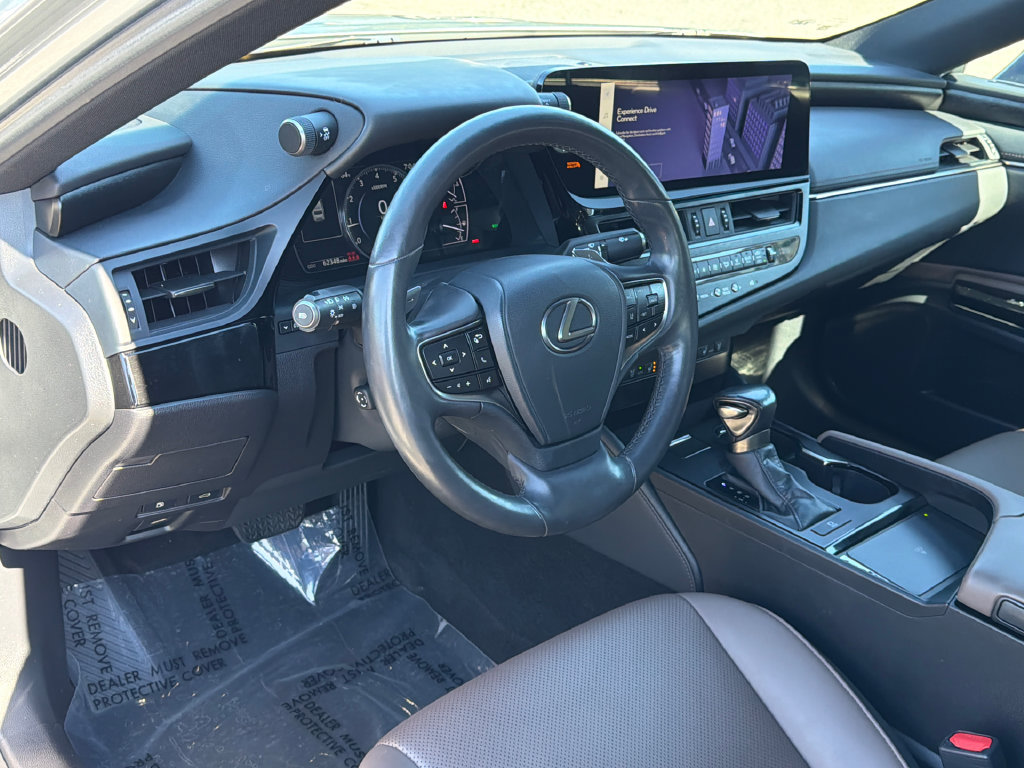 Used 2023 Lexus ES 250 w/ Premium Package AWD/4WD image 21