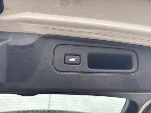Used 2023 Honda Passport EX-L image 11