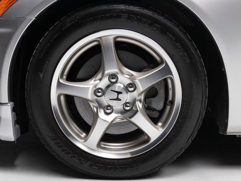 Used 2002 Honda S2000 image 5