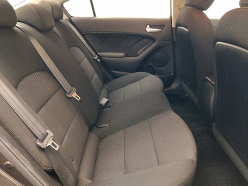 Used 2018 Kia Forte LX FWD image 19