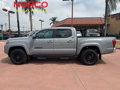 Used 2021 Toyota Tacoma SR5 w/ Blackout Package (TMS) image 5