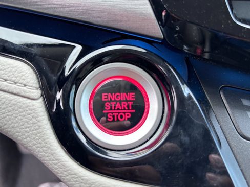 New 2026 Honda Odyssey Touring image 20