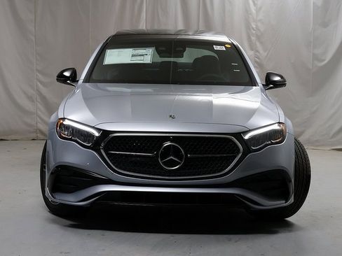 New 2026 Mercedes-Benz E 350 4MATIC Sedan image 5