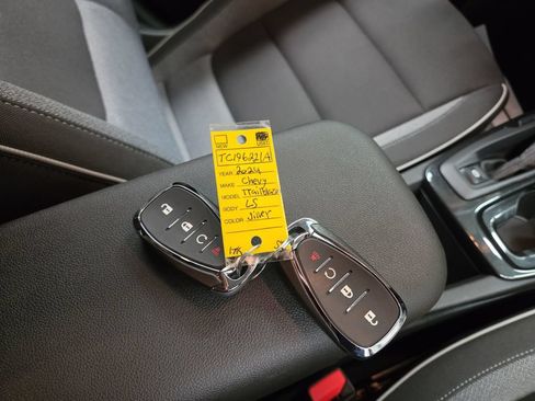 Used 2024 Chevrolet TrailBlazer LS AWD/4WD image 14