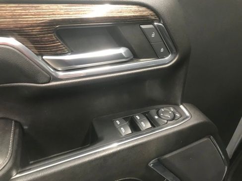 Used 2023 GMC Sierra 1500 Elevation image 10