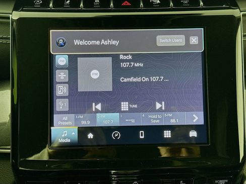 Used 2022 Jeep Grand Cherokee L Laredo w/ Luxury Tech Group I AWD/4WD image 17